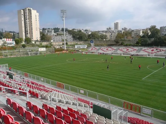 Green Stadium stadium