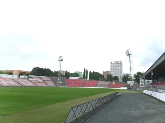 Městský fotbalový stadion Srbská stadium