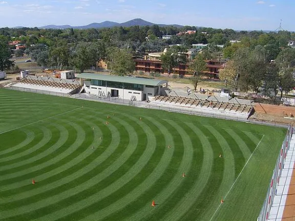 Deakin Stadium stadium