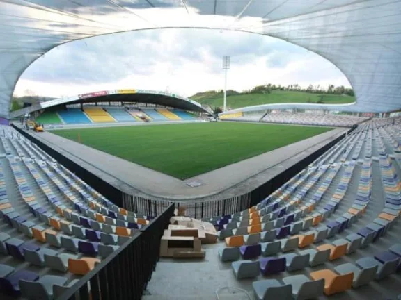 Ljudski vrt stadium