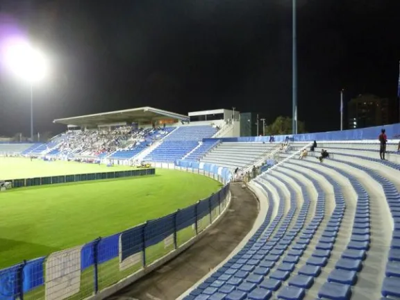 Al Maktoum Stadium stadium