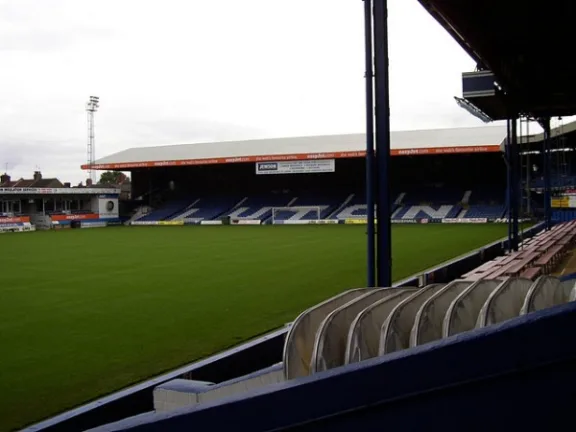 Kenilworth Road stadium
