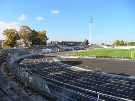 Stadiumi Skënderbeu stadium