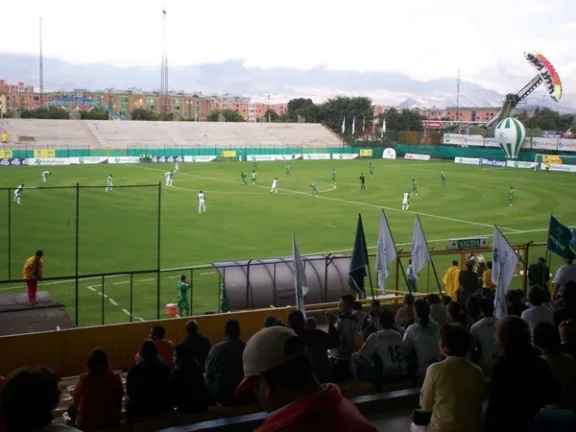 Estadio Metropolitano de Techo stadium