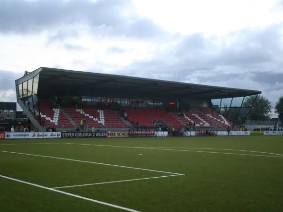 Sportpark De Westmaat (IJsselmeervogels) stadium